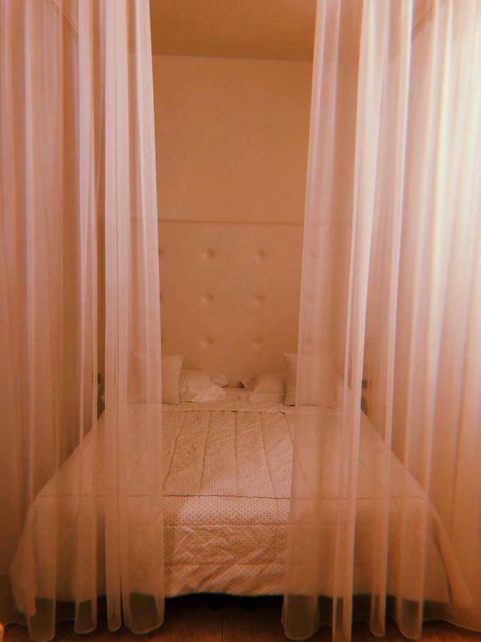 Hotel Europa Палаццоло-сулл'Ольо Экстерьер фото